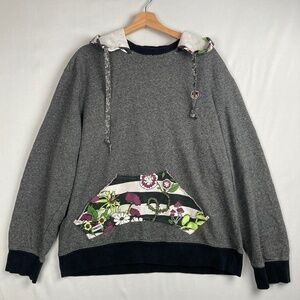Trukfit Hoodie Sweater Color Gray with Prints Size XL